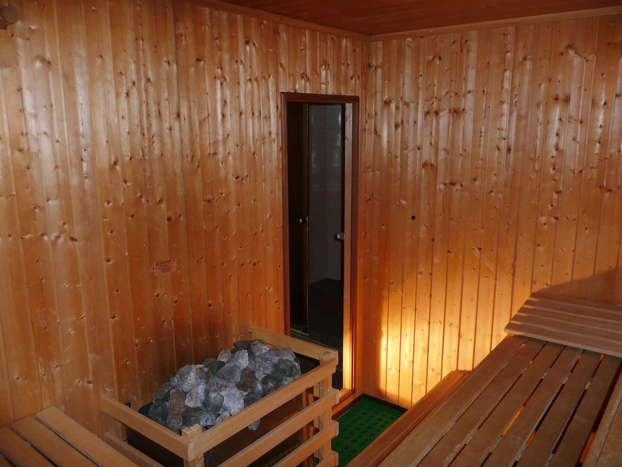 Hotel Stern Lauterbach  Bagian luar foto